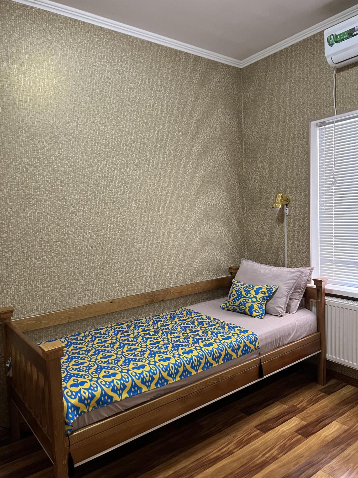 Готель Status House Фергана Екстер'єр фото