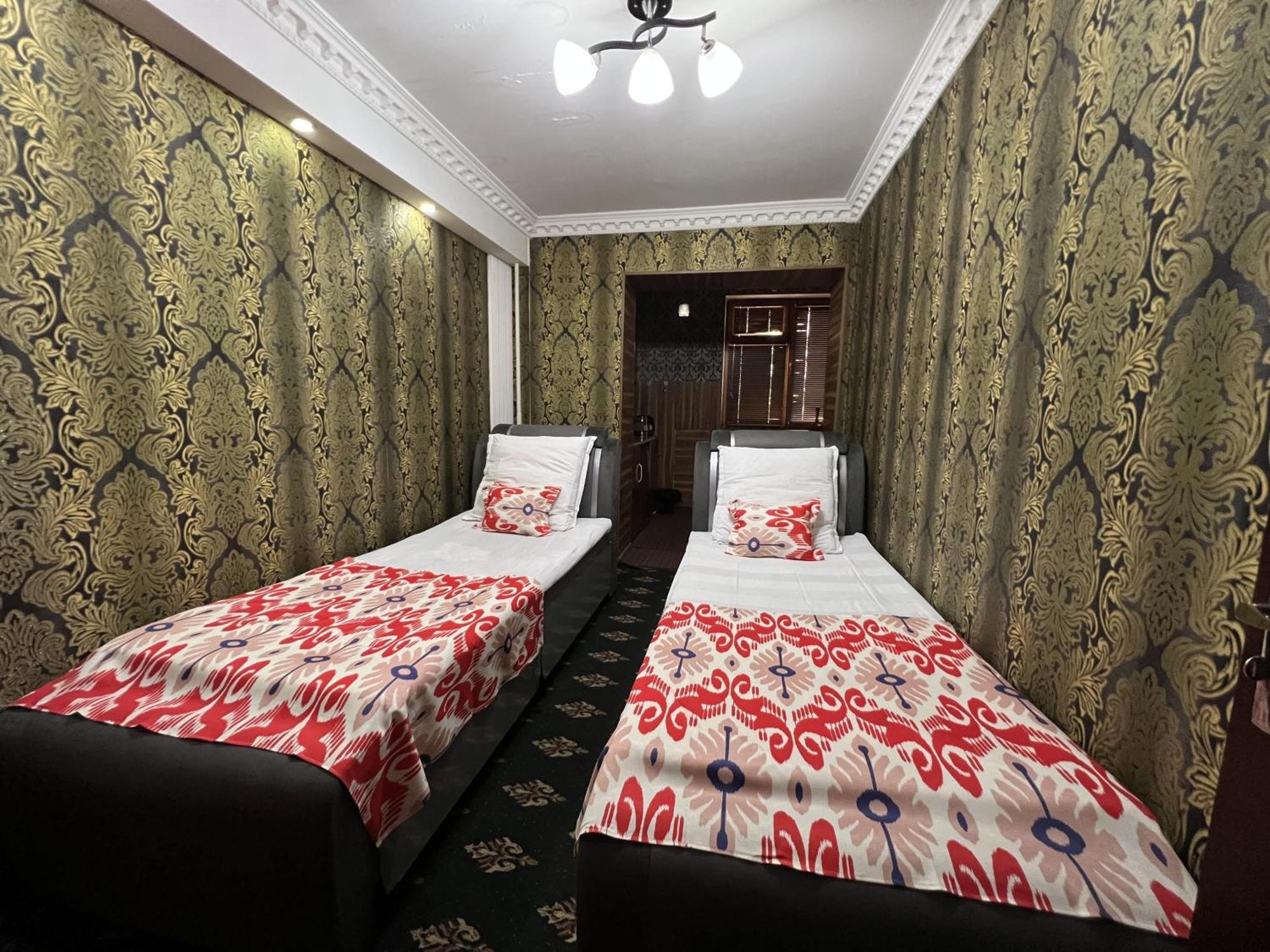 Готель Status House Фергана Екстер'єр фото